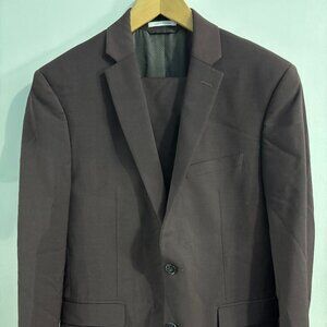 Bar III men's suit